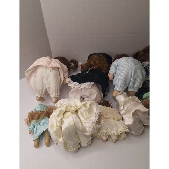 Vintage Porcelain China Doll Collection Set (Lot) 11 in Total, In Nice Condition - Picture 7 of 9